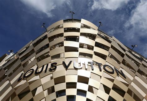 ac milan news louis vuitton|Exclusive: Italian prosecutors probing supply chain of .